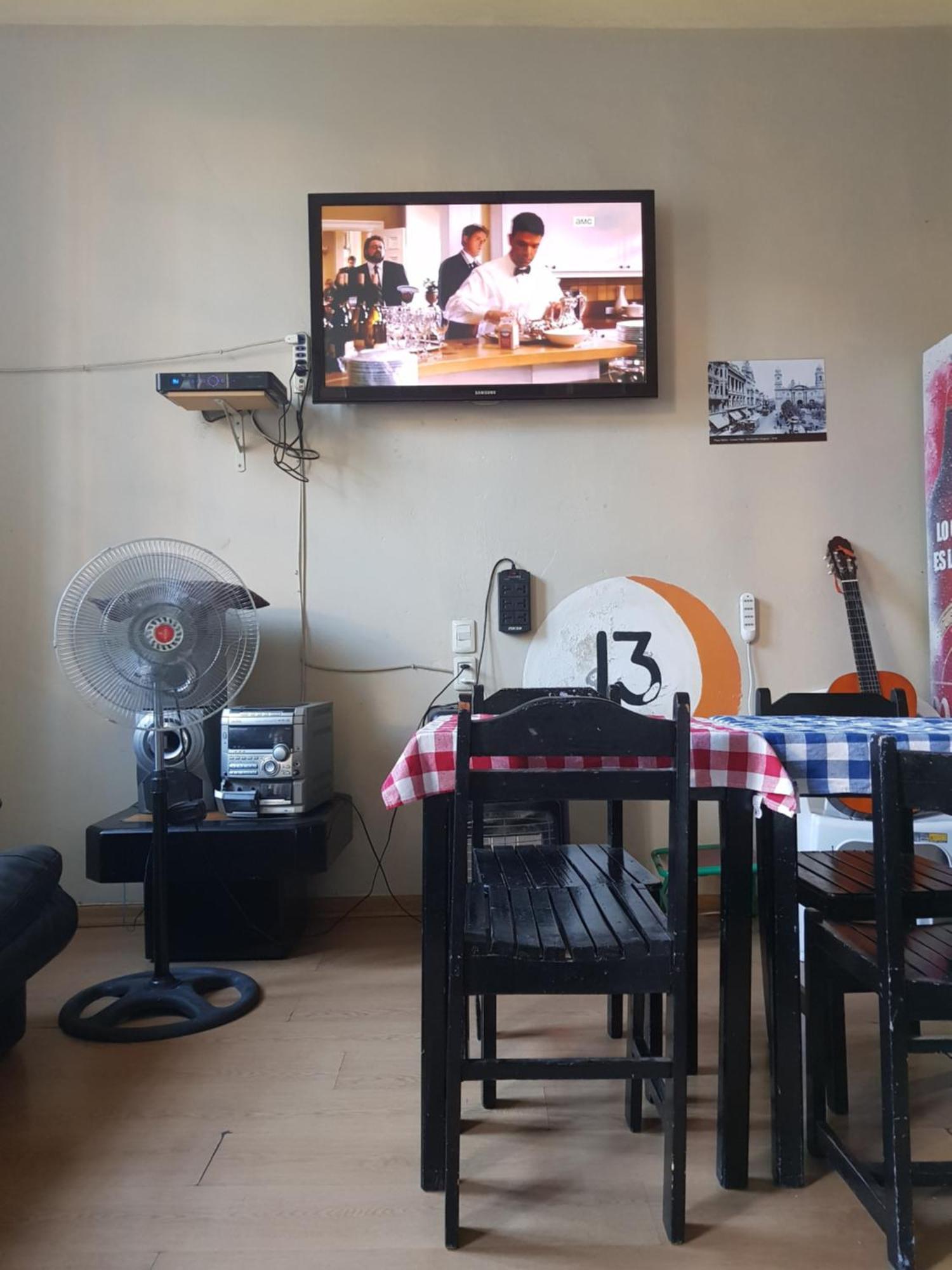 Montevideo Port Hostel Екстер'єр фото